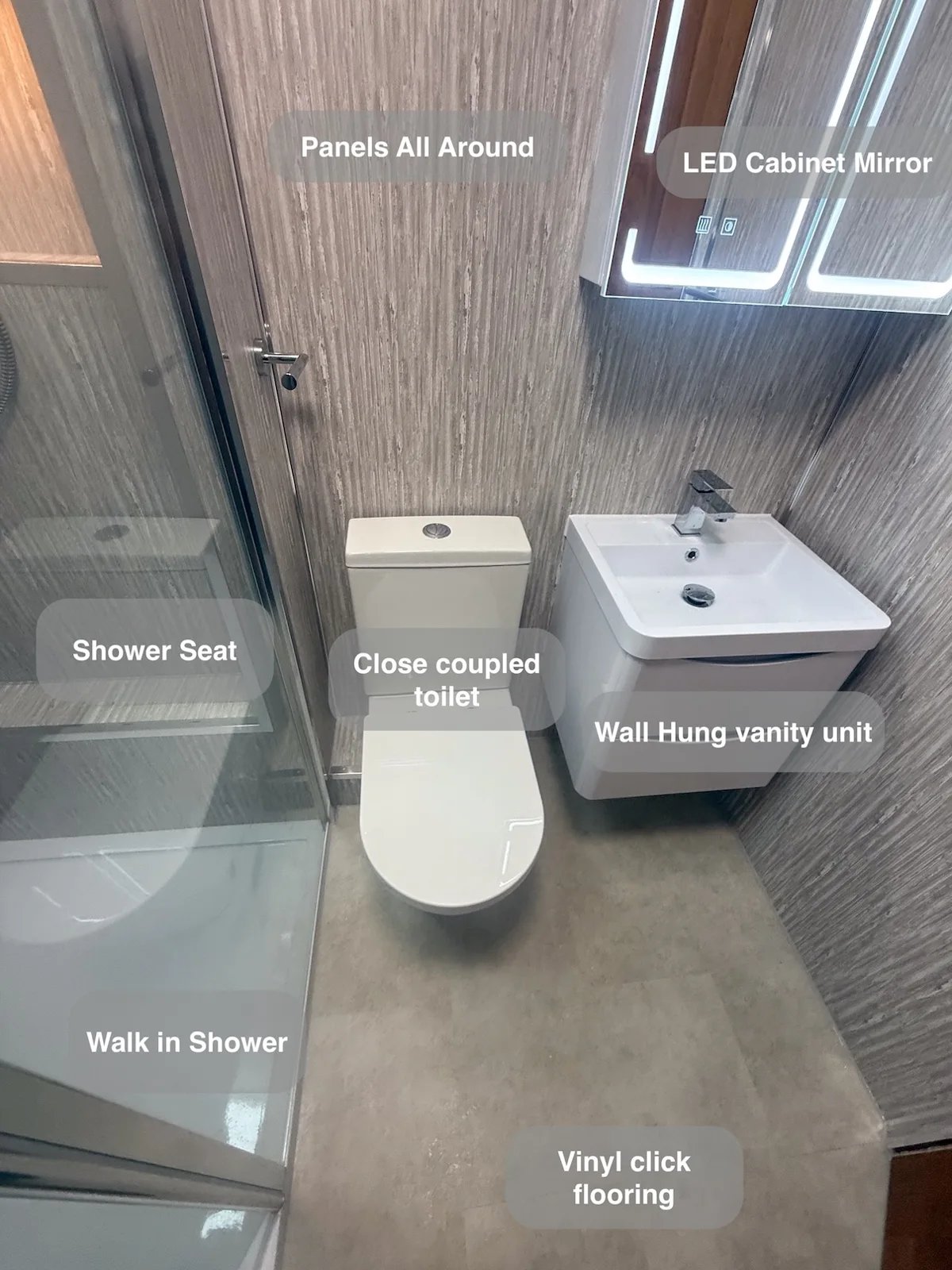 More room to shower. Less time cleaning. A small bathroom in Aberdeen that makes everyday life easier.