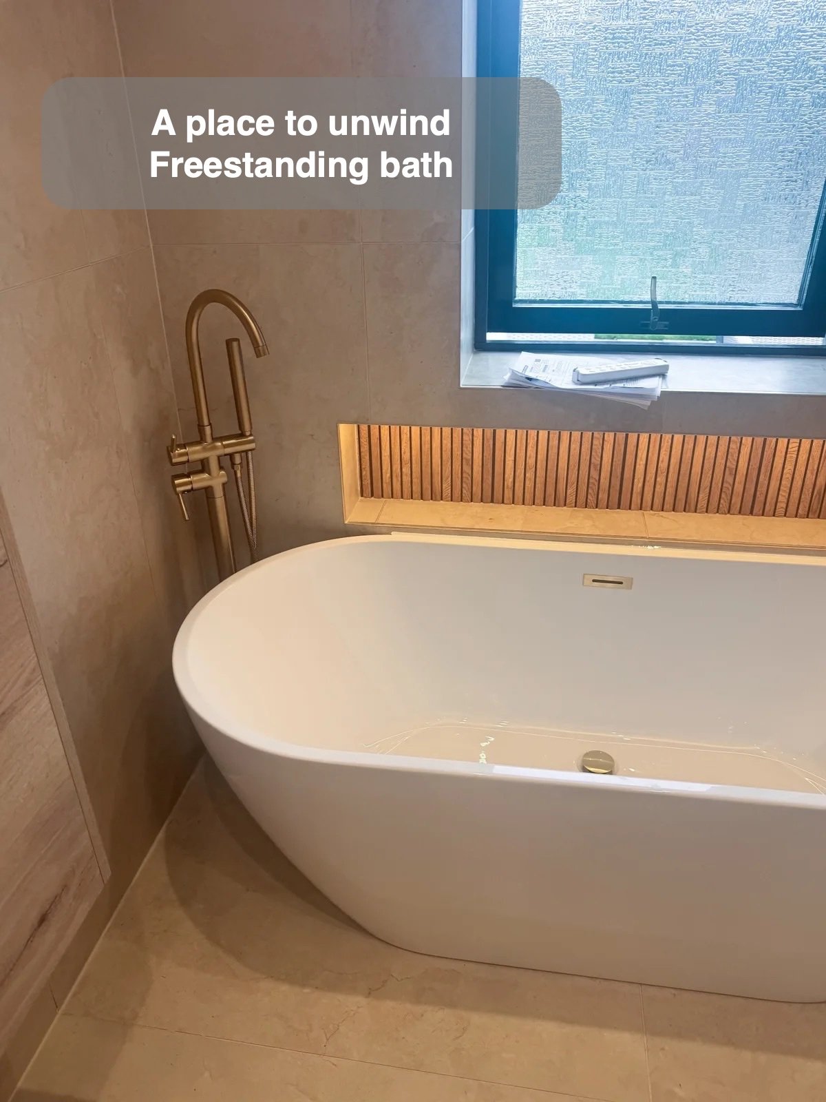 A place to unwind — Freestanding bath