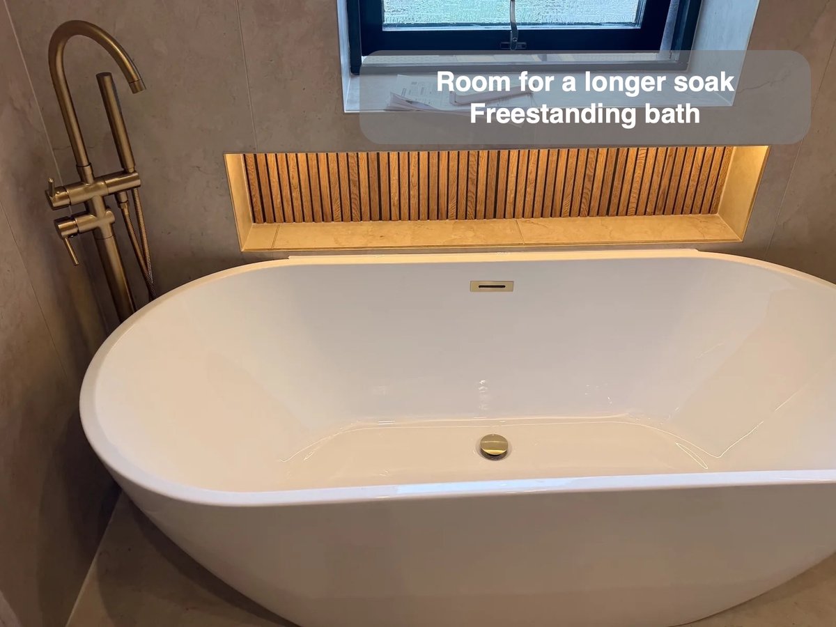 Room for a longer soak — Freestanding bath