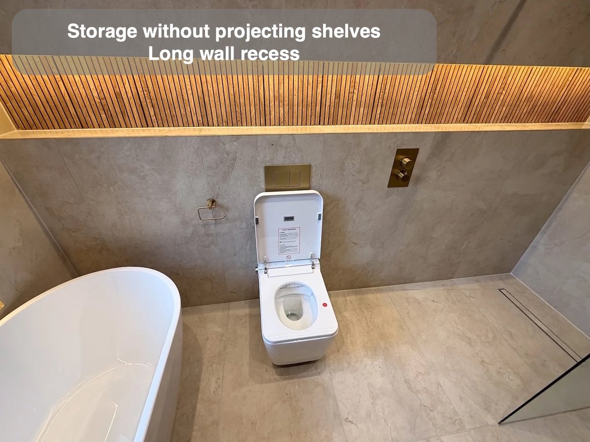 Storage without projecting shelves — Long wall recess