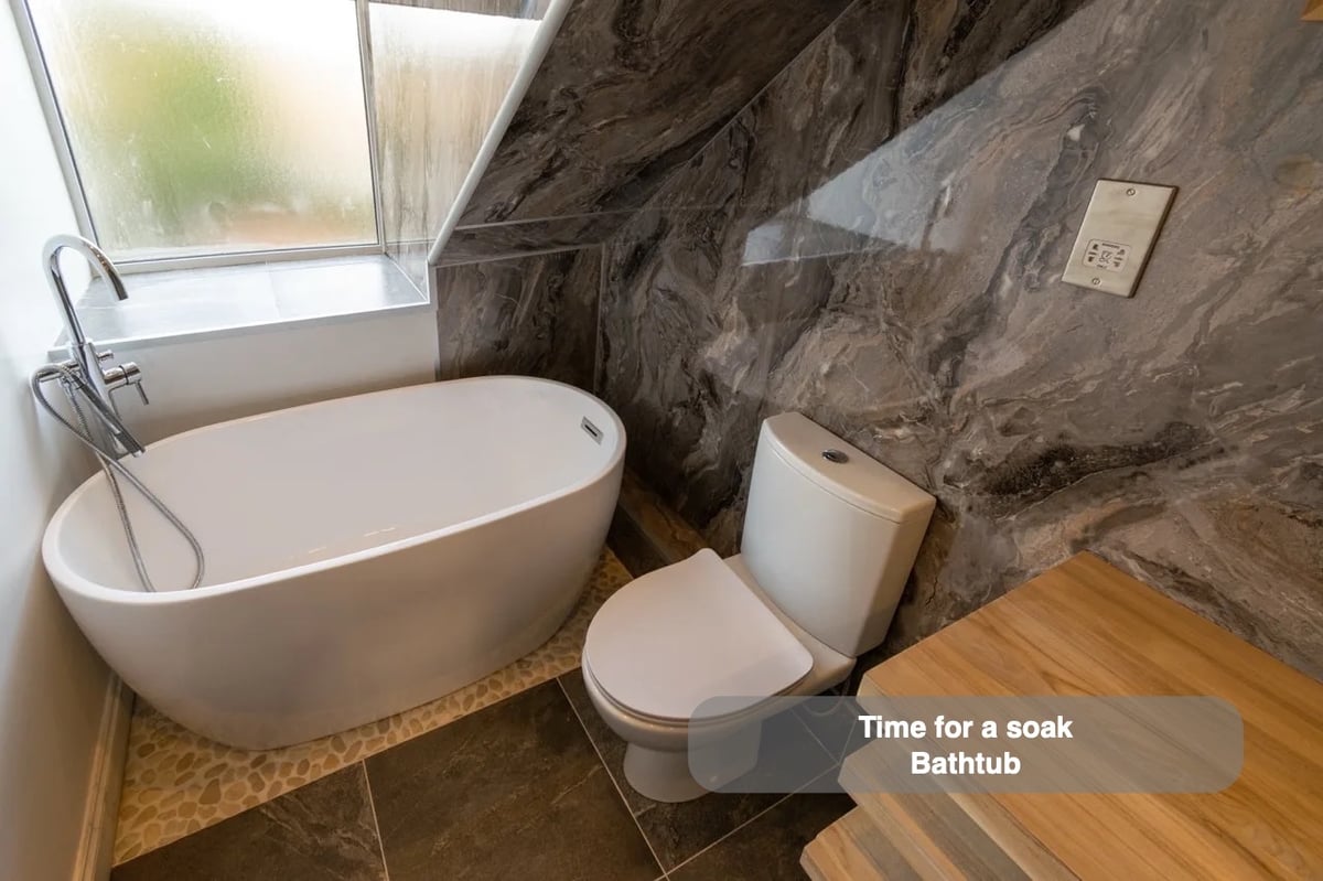 The option of a bath in the completed West End, Aberdeen bathroom
