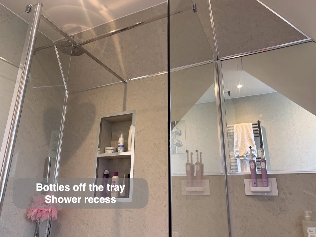 Shower recess