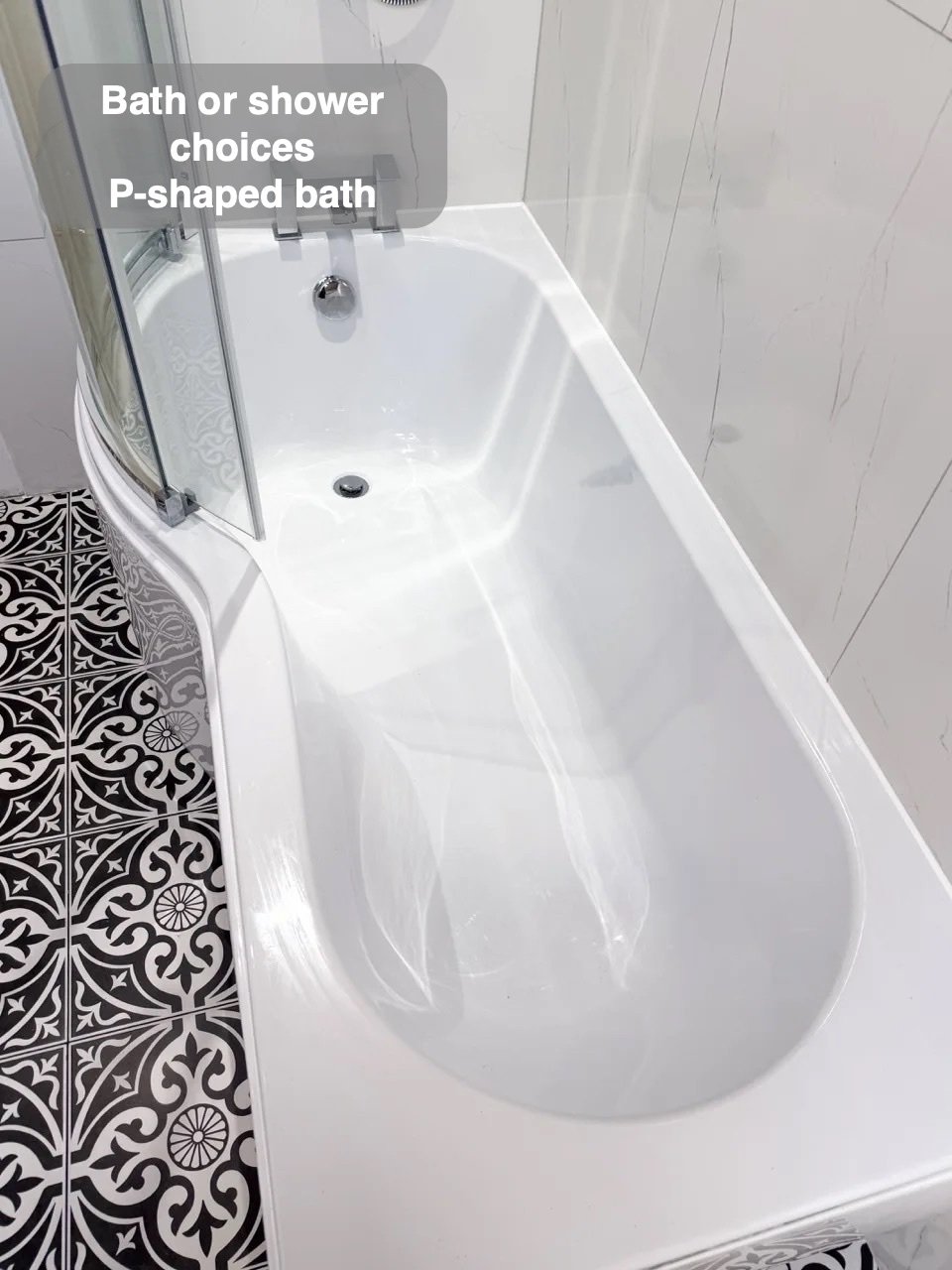 P-shaped bath