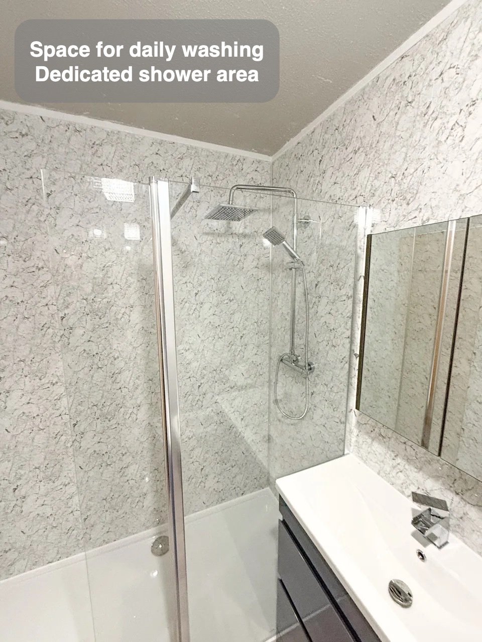 A dedicated place to shower in Hilton, Aberdeen bathroom