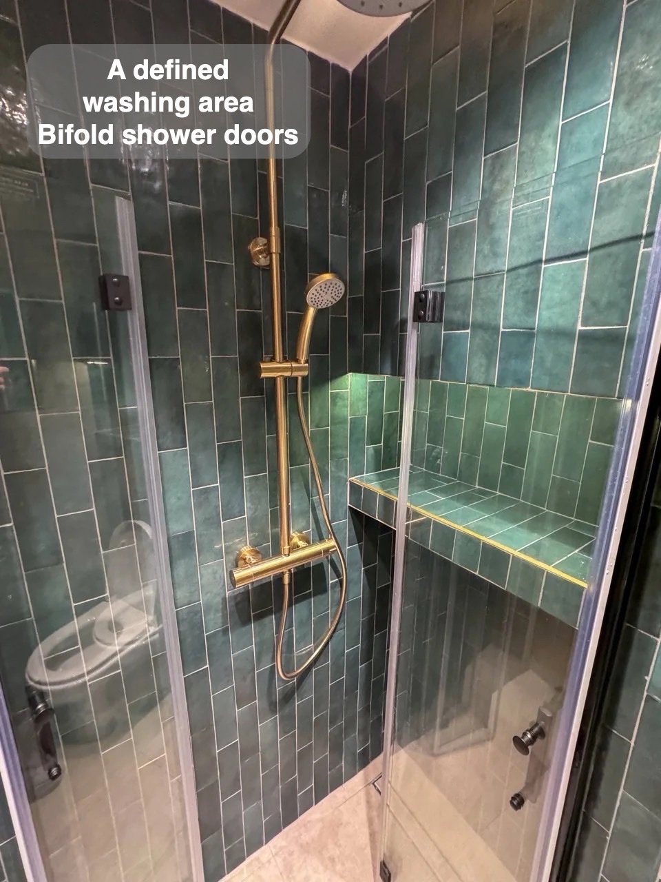 Bifold shower doors