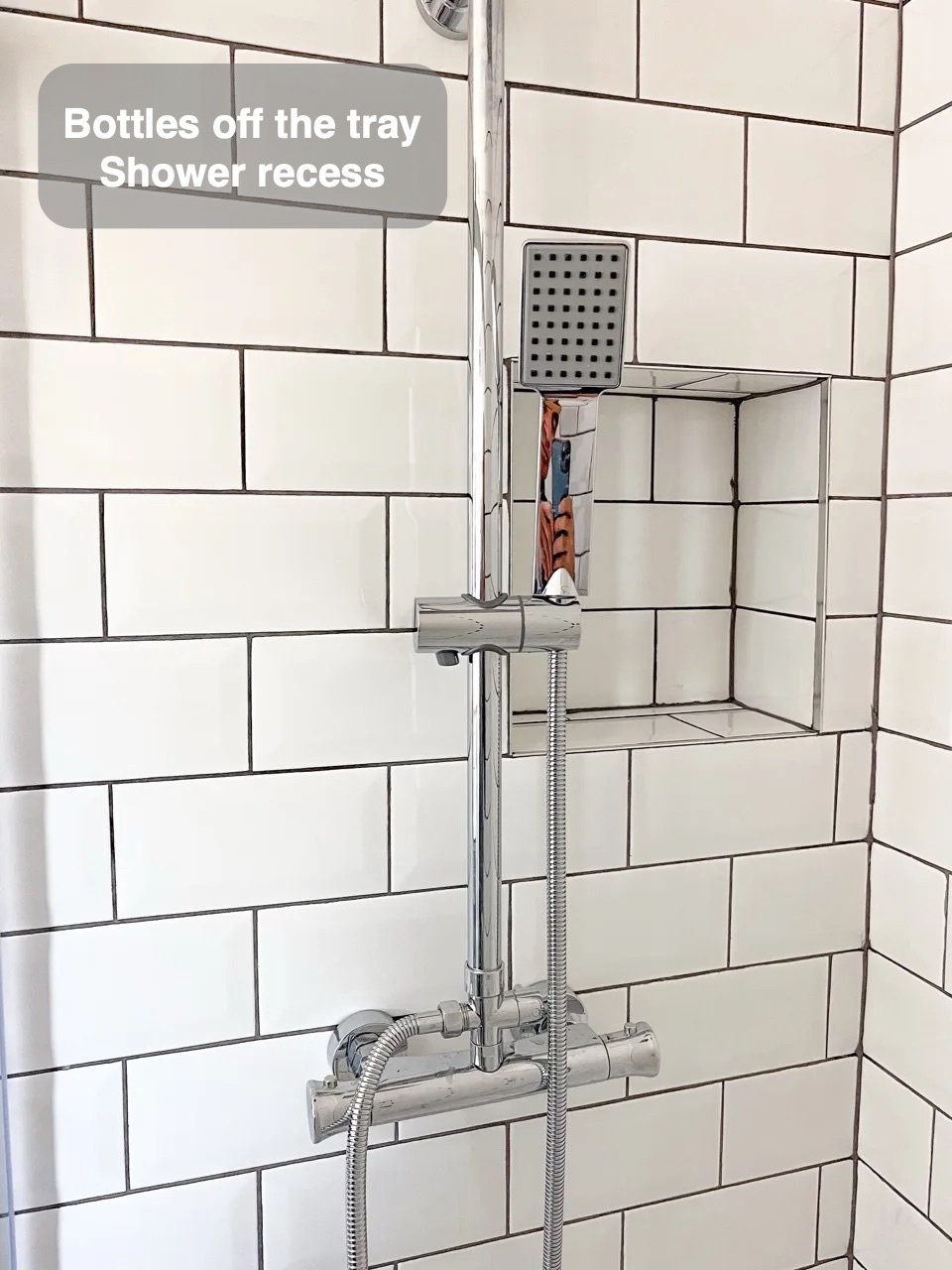 Shower recess