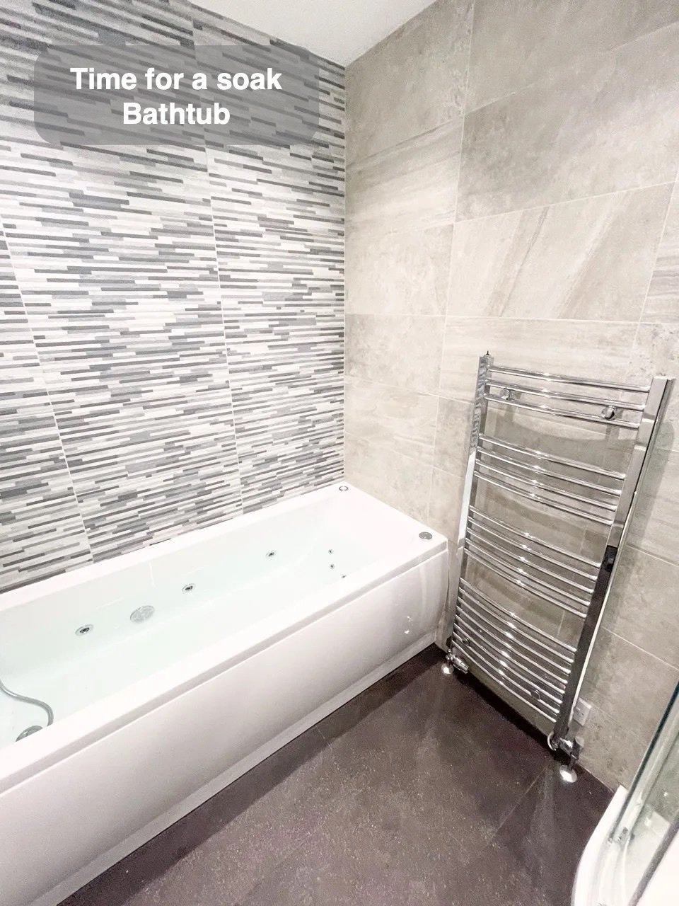 The option of a bath in the completed Newtonhill bathroom