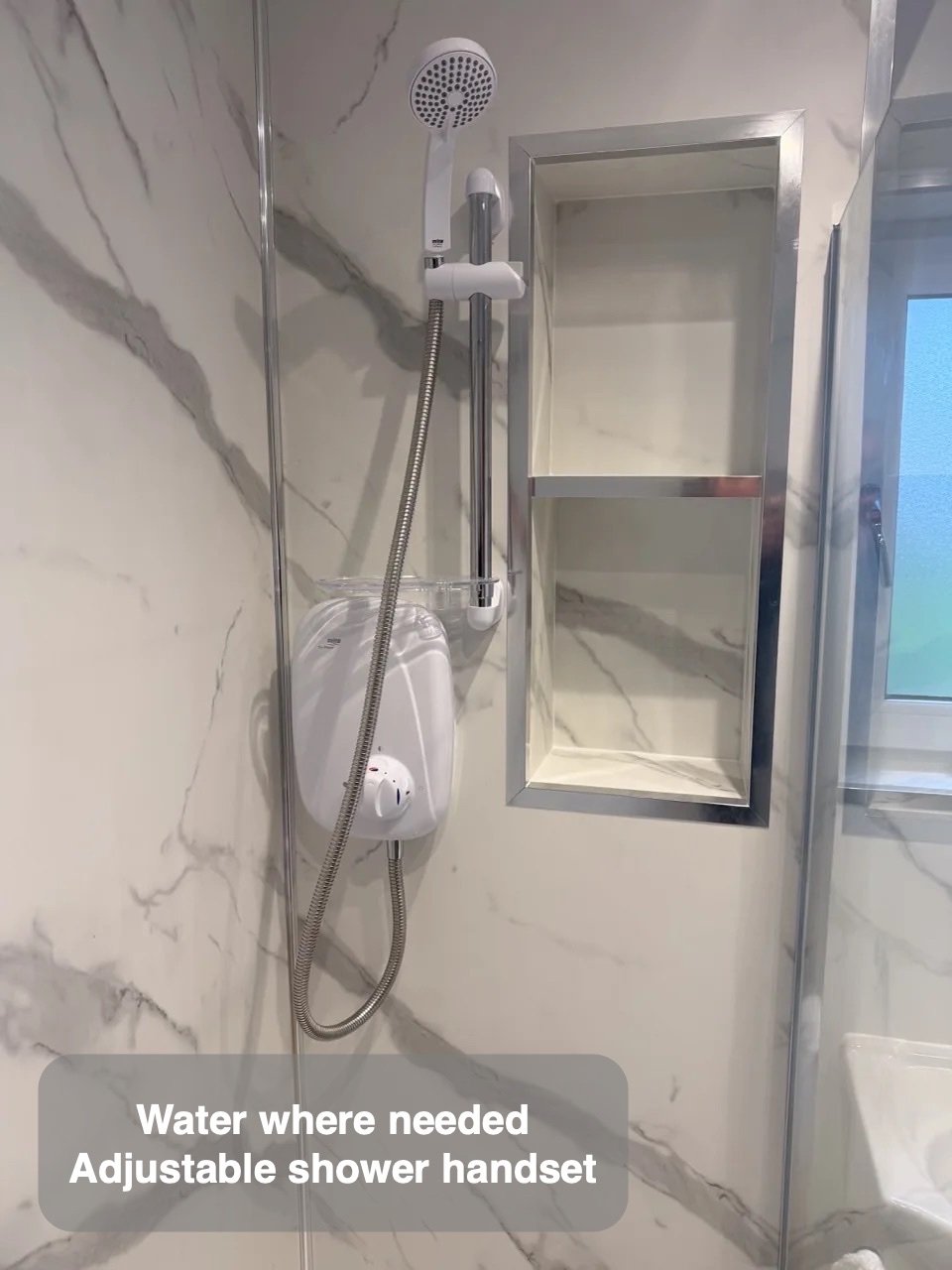Power shower and handset