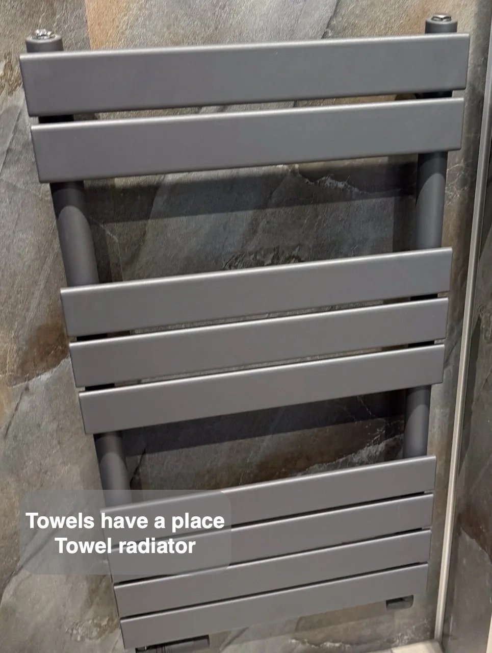 Towel radiator